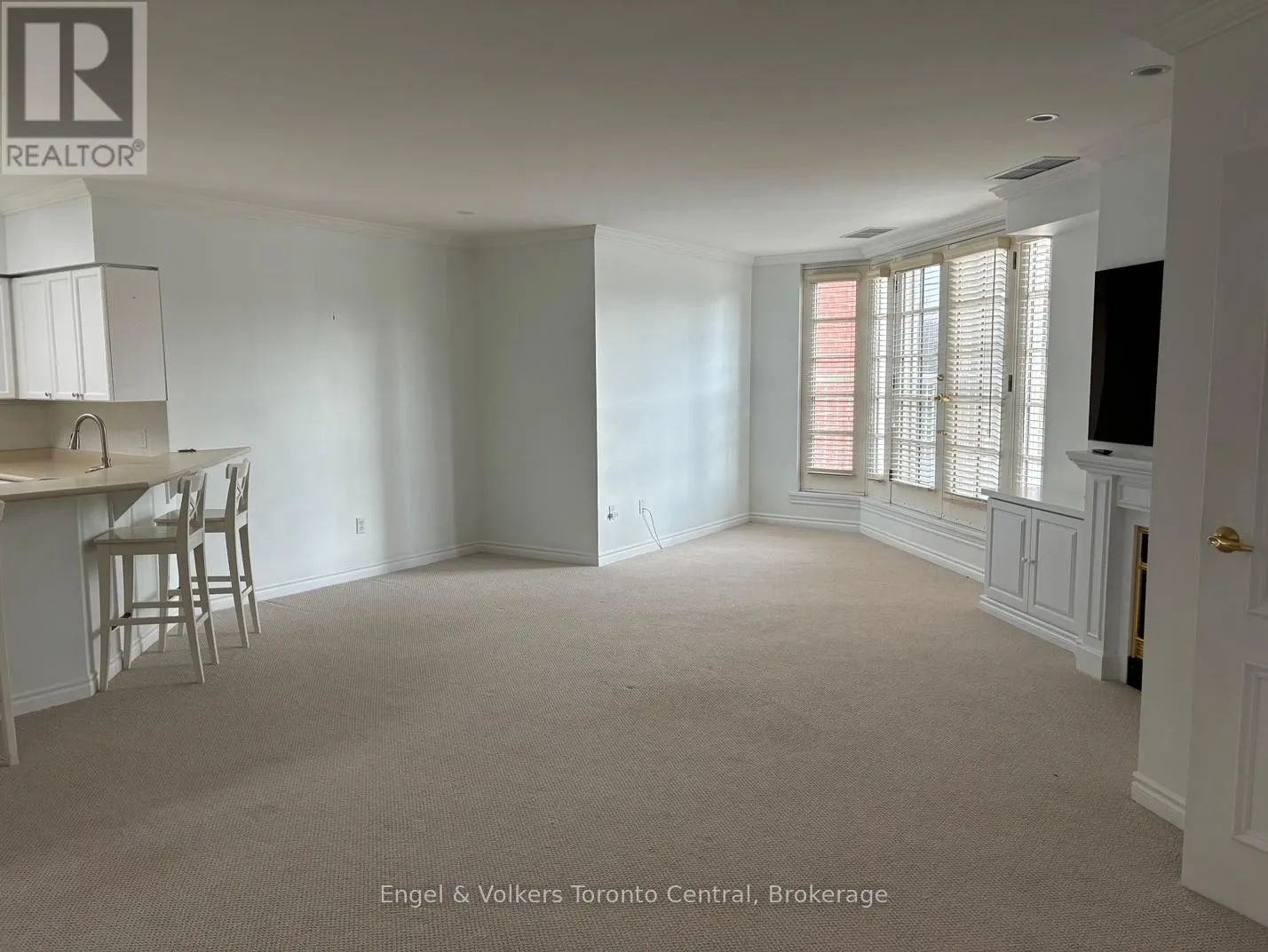 102 - 16 RAGLAN STREET, #102