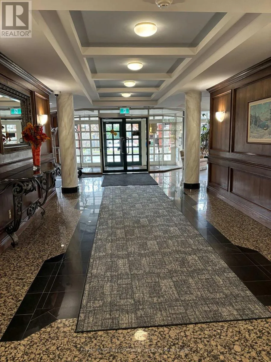 102 - 16 RAGLAN STREET, #102