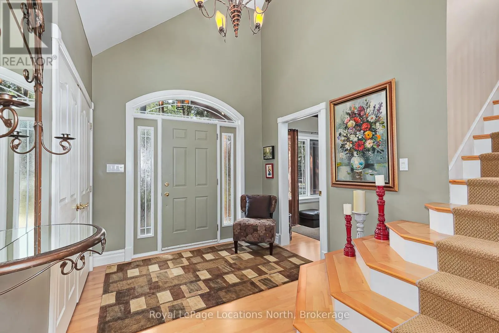 6 ALPINE COURT