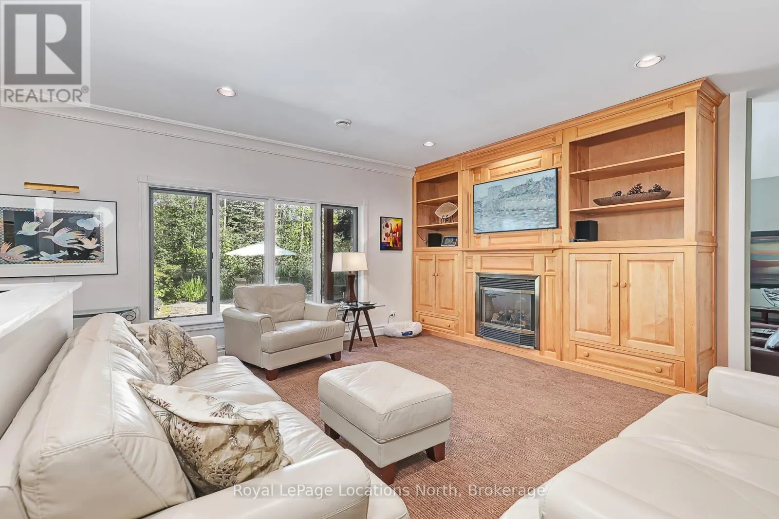 6 ALPINE COURT