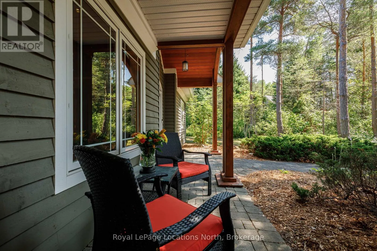 6 ALPINE COURT