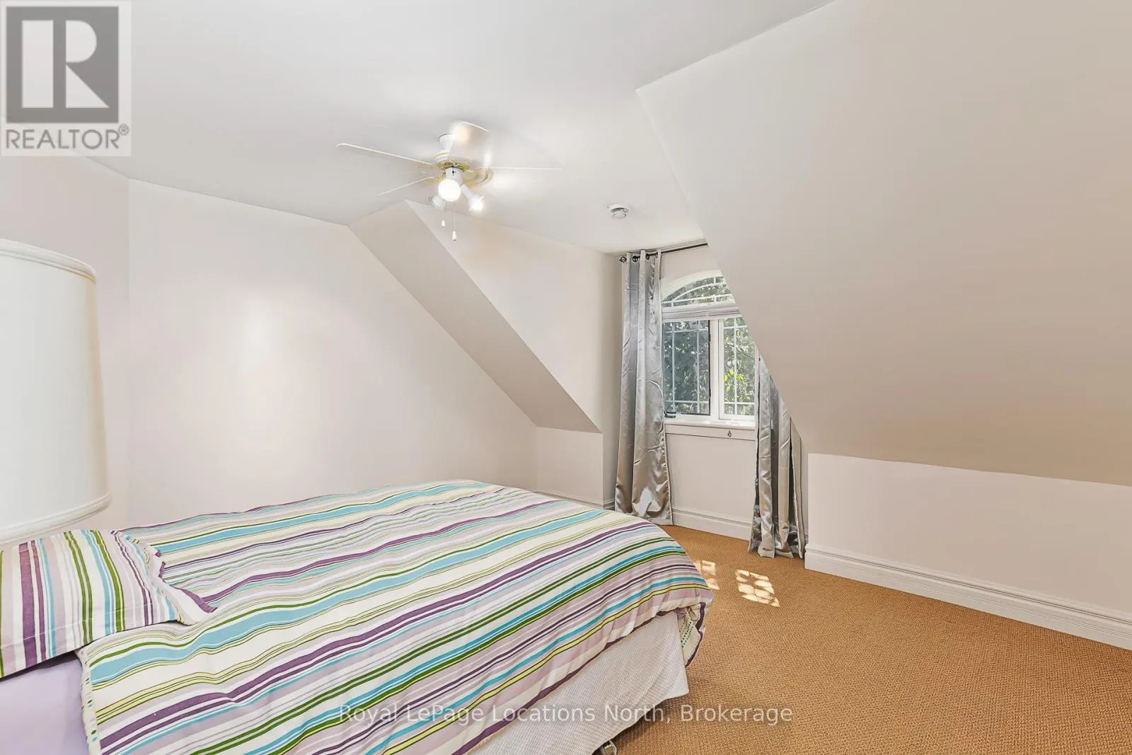6 ALPINE COURT