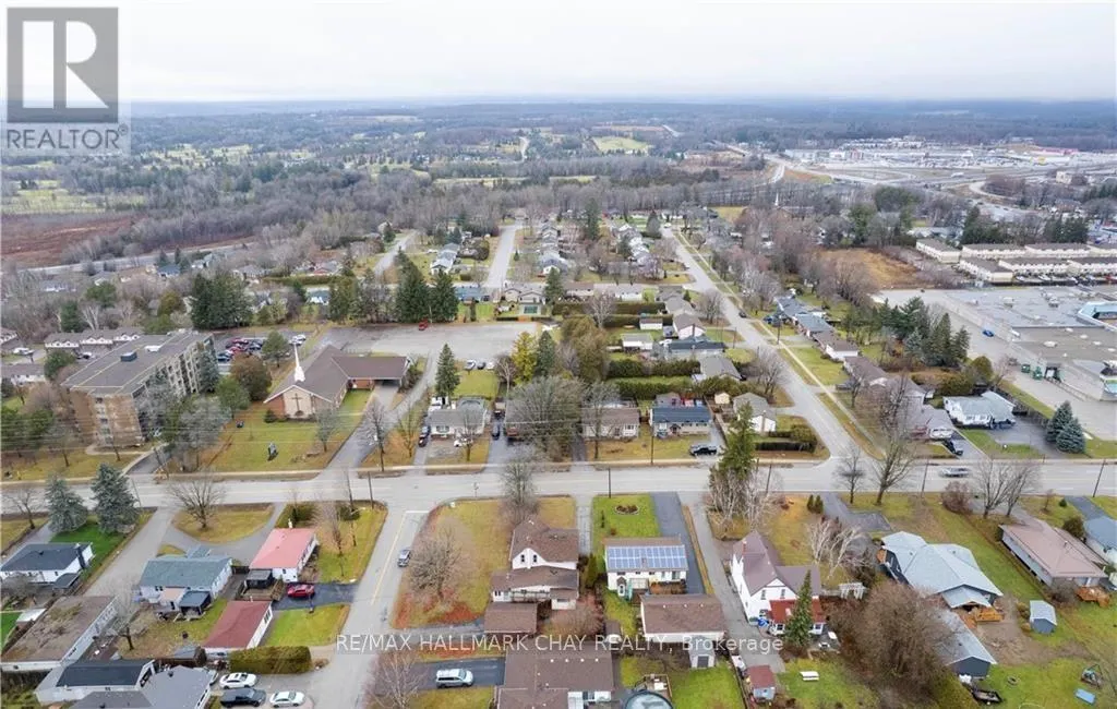 4 LOTS - 43 FITTONS ROAD W
