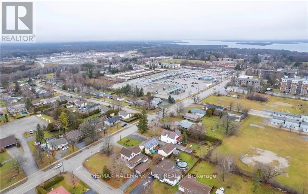 4 LOTS - 43 FITTONS ROAD W