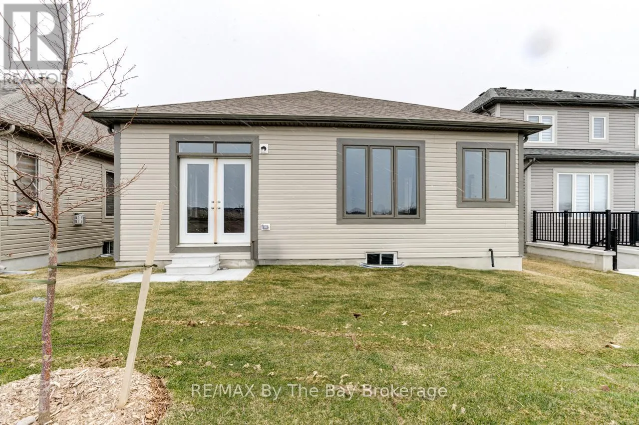 15 UNION BOULEVARD