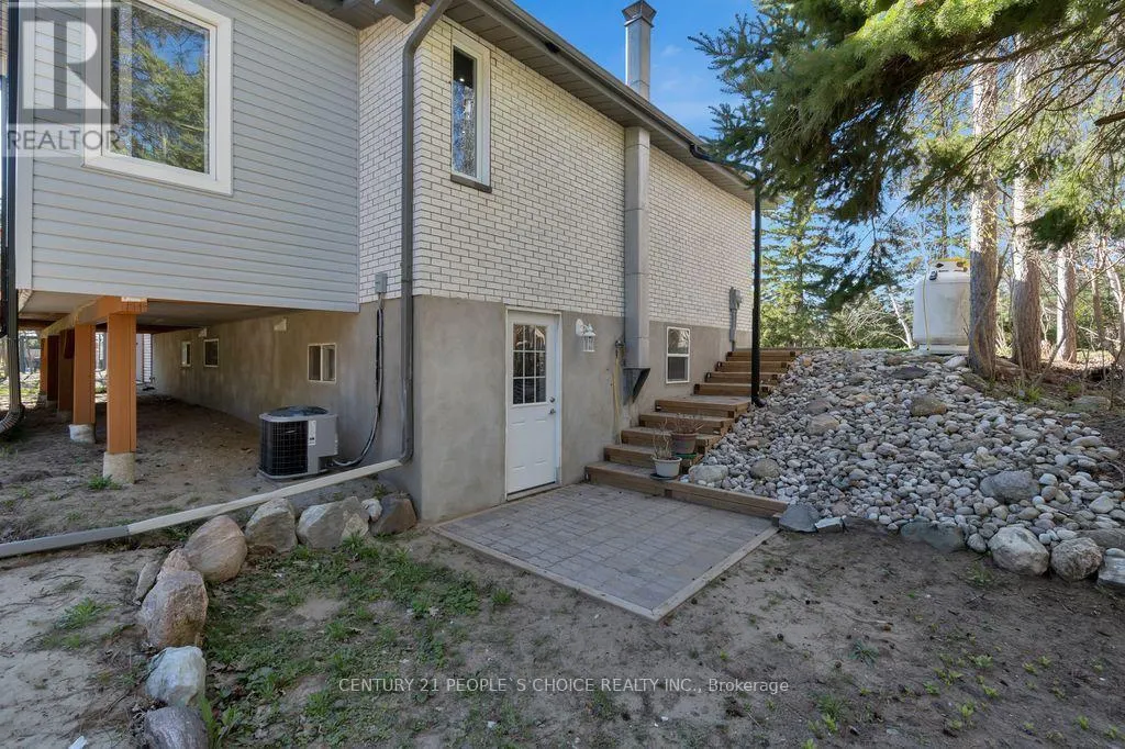 71 BAY SANDS DRIVE