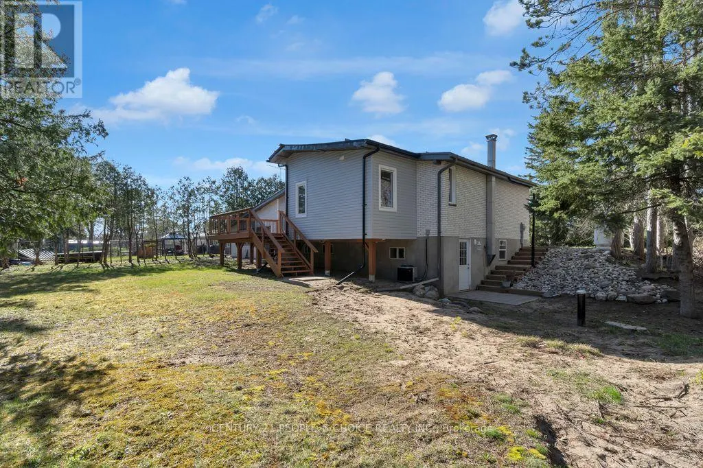 71 BAY SANDS DRIVE