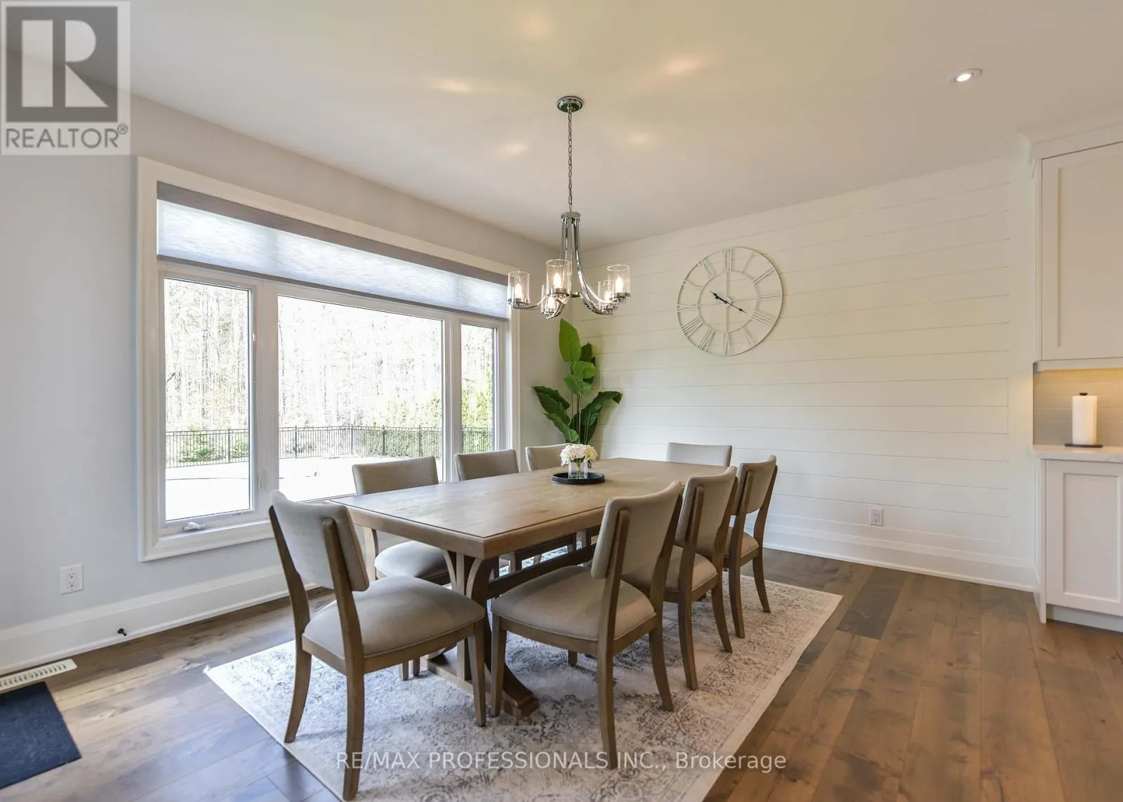 21 BOOTHBY CRESCENT