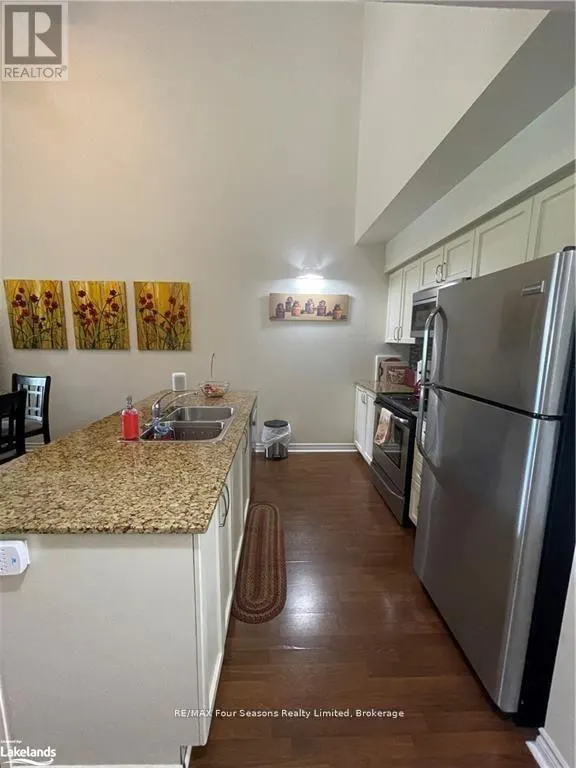 304 - 3 BRANDY LANE DRIVE, #304