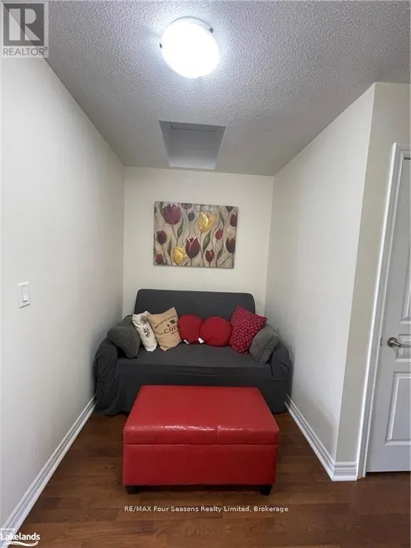 304 - 3 BRANDY LANE DRIVE, #304