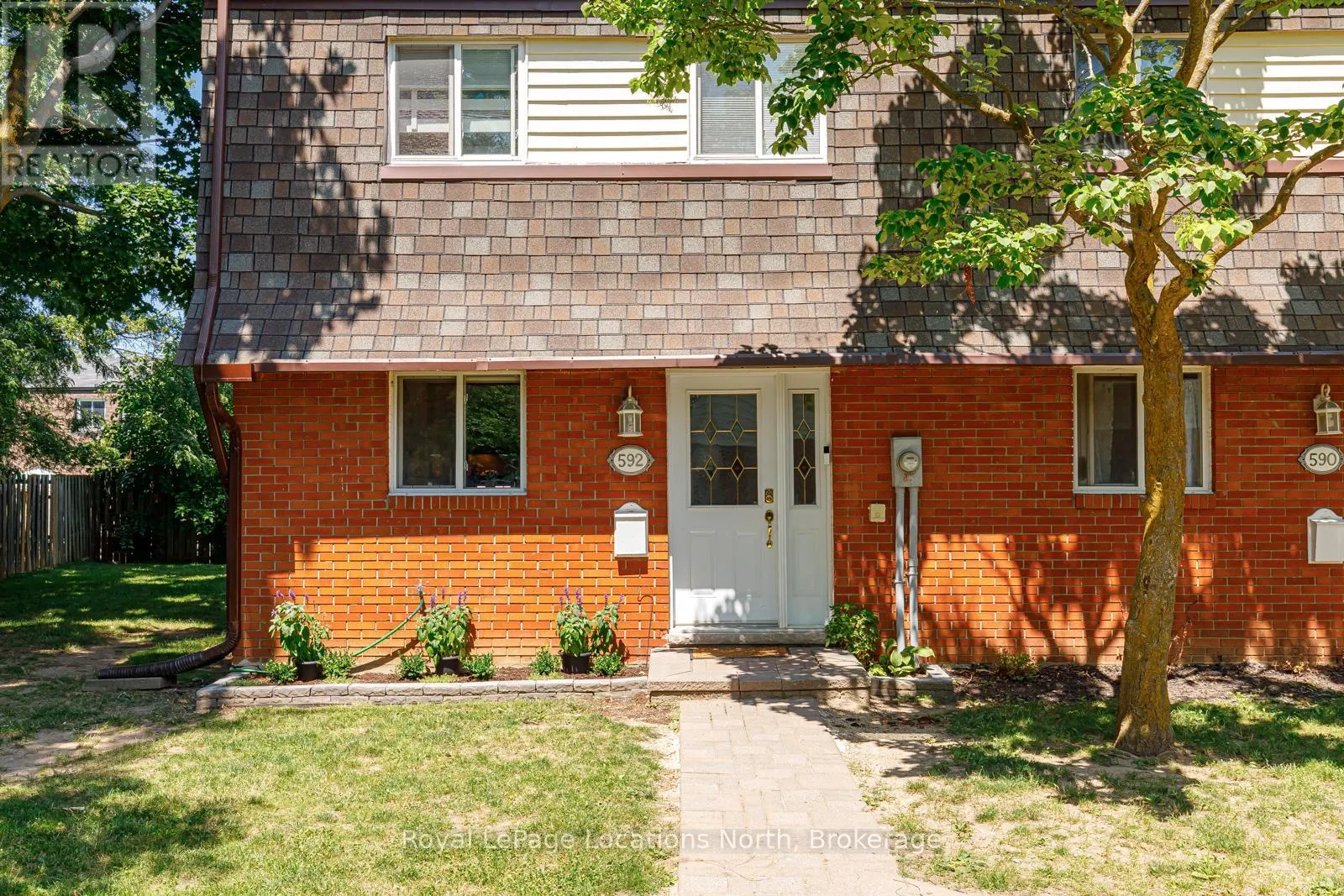 592 TENTH STREET