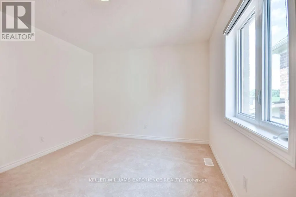 53 RUGMAN CRESCENT