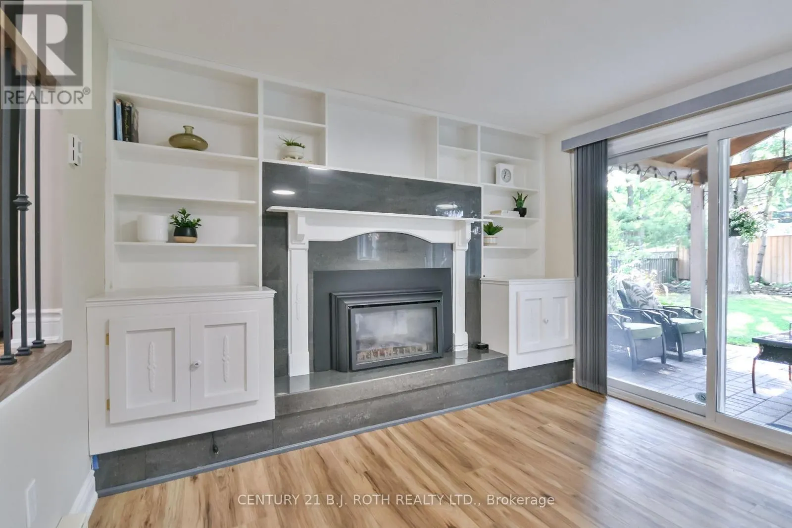 49 RIDGEWAY AVENUE