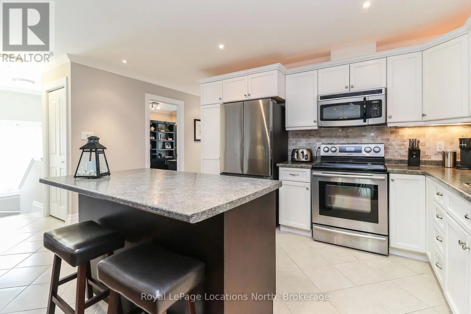 67 GREENWAY DRIVE