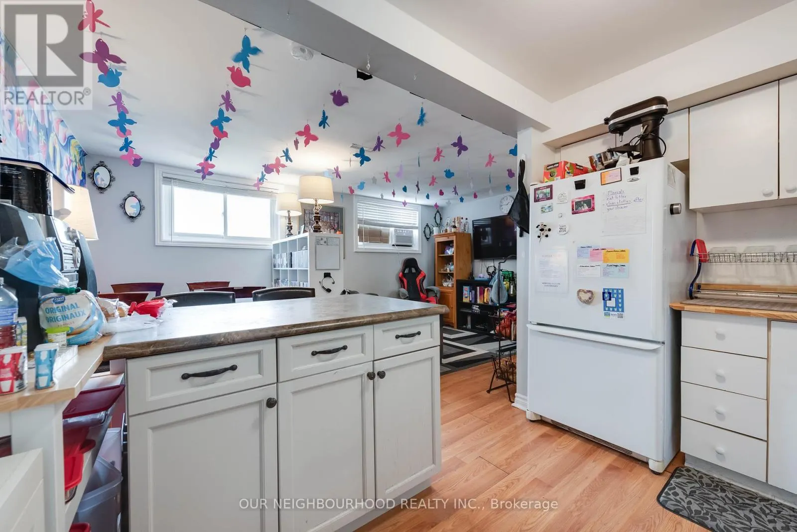 449 LEACOCK DRIVE