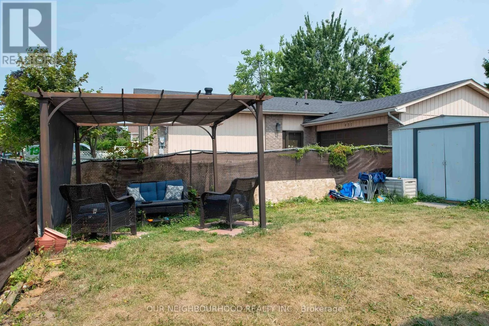 449 LEACOCK DRIVE
