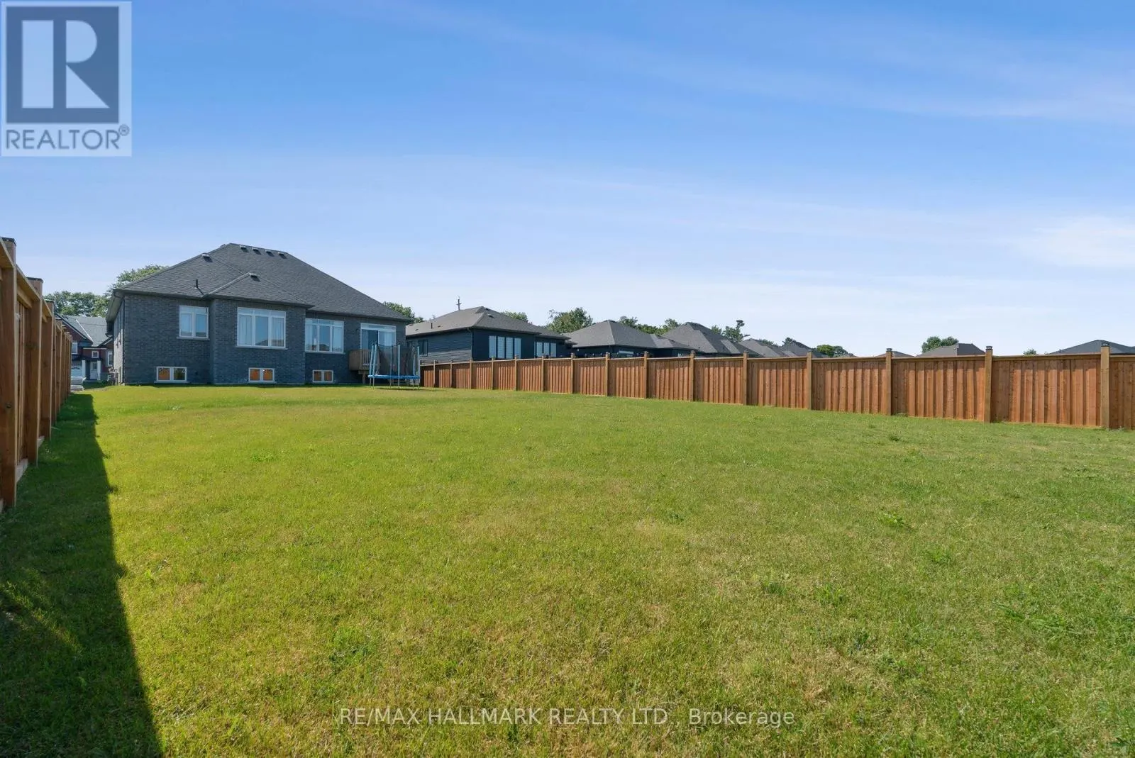 346 RAMBLEWOOD DRIVE