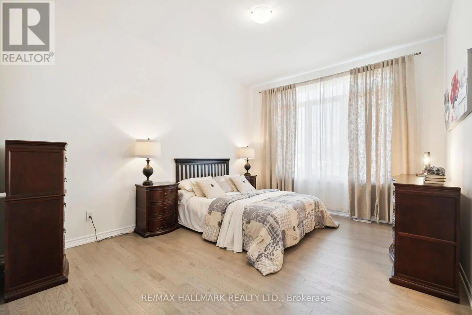 346 RAMBLEWOOD DRIVE