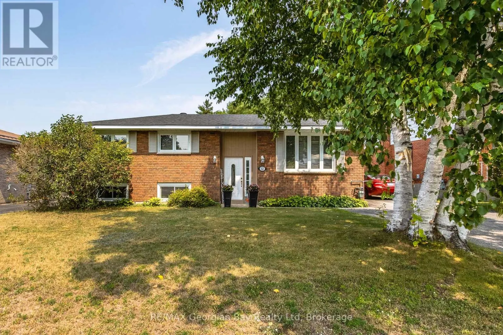 32 KERR DRIVE