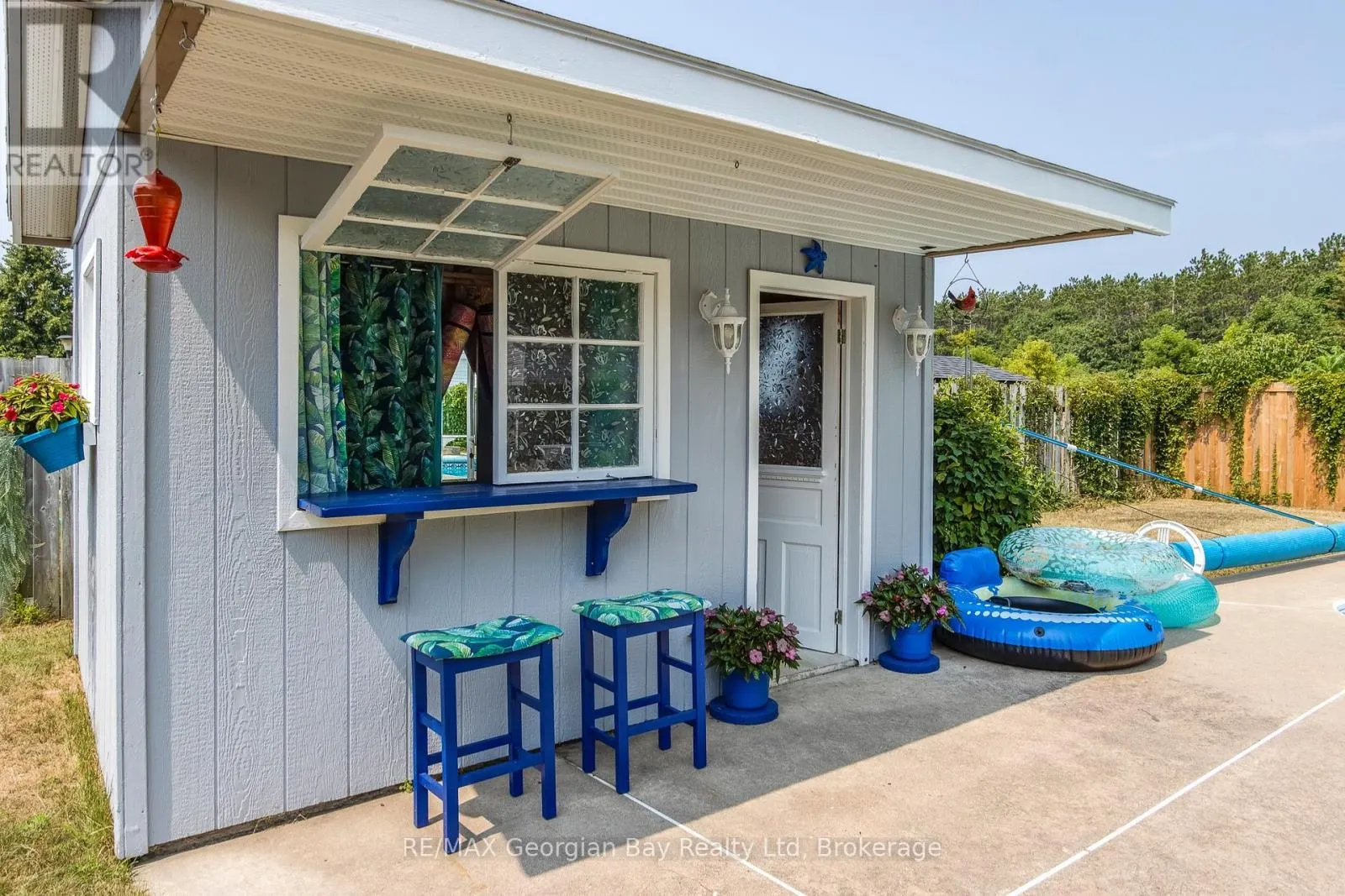 32 KERR DRIVE