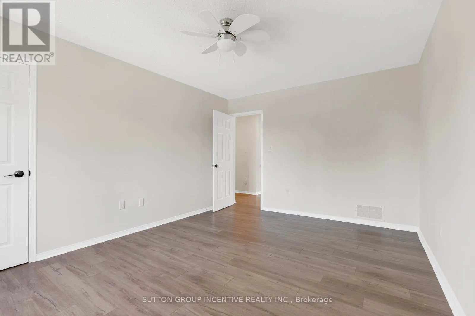 822 CORAL SPRINGS LANE
