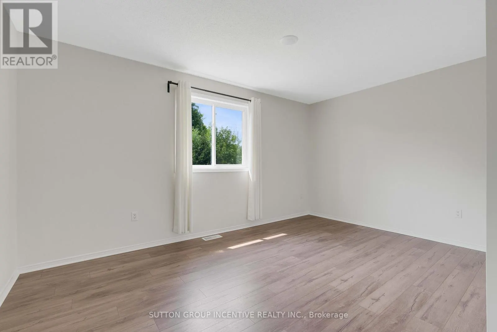 822 CORAL SPRINGS LANE