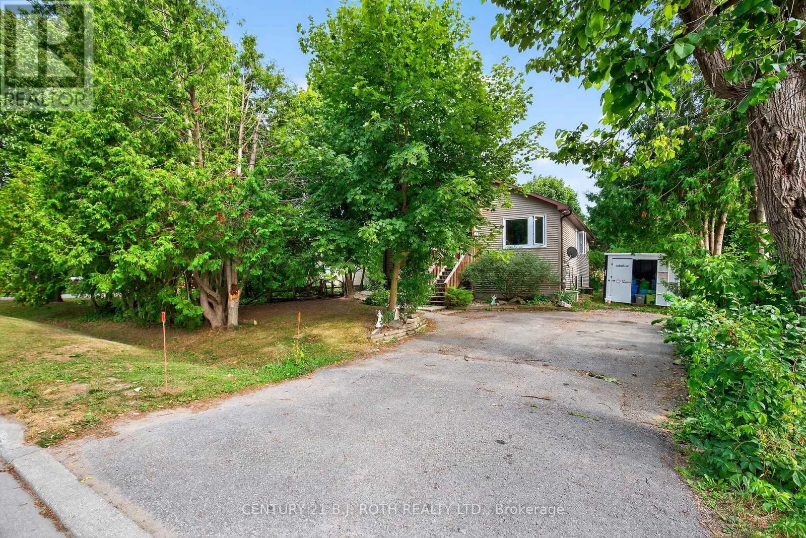 281 HARVIE ROAD