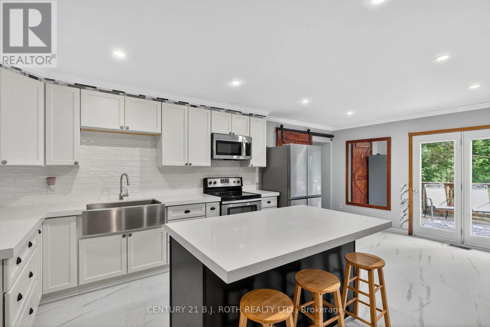 281 HARVIE ROAD