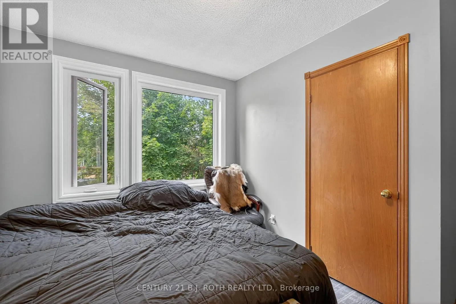 281 HARVIE ROAD