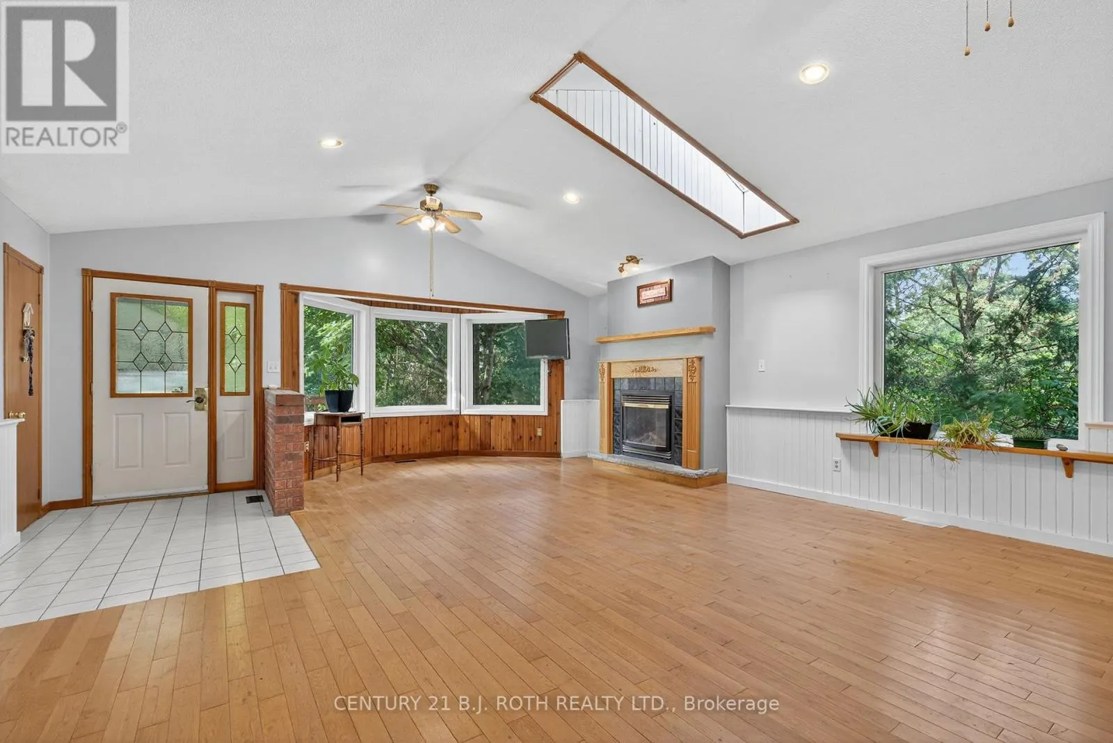 281 HARVIE ROAD