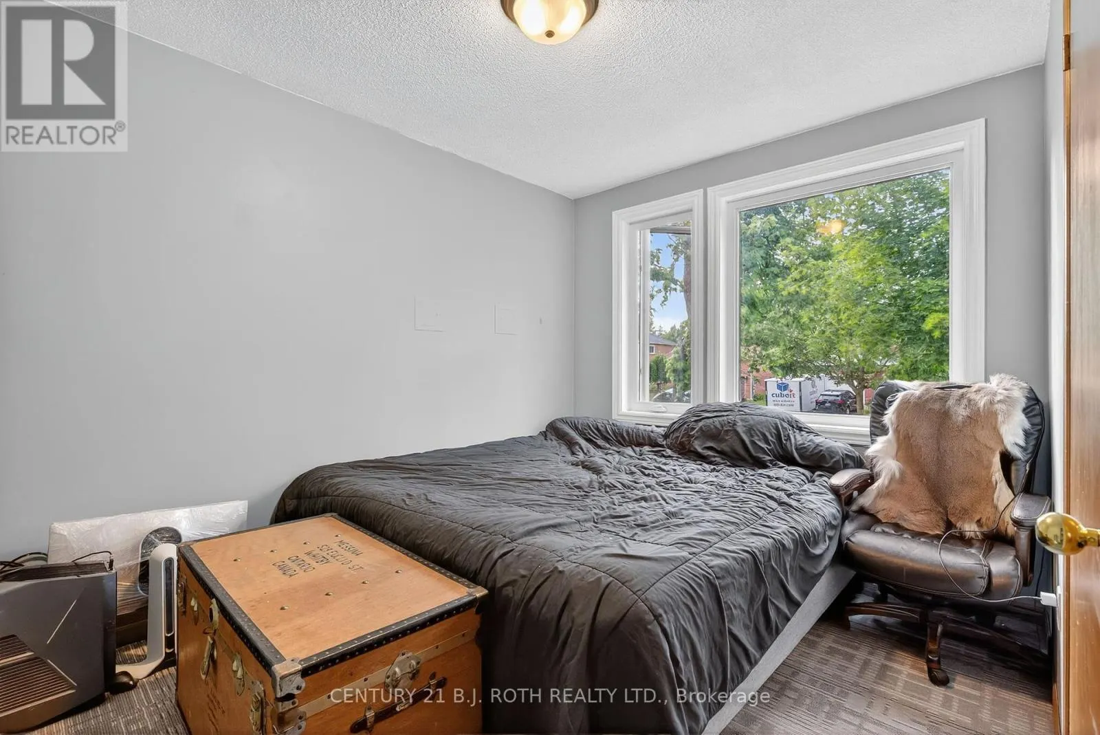 281 HARVIE ROAD