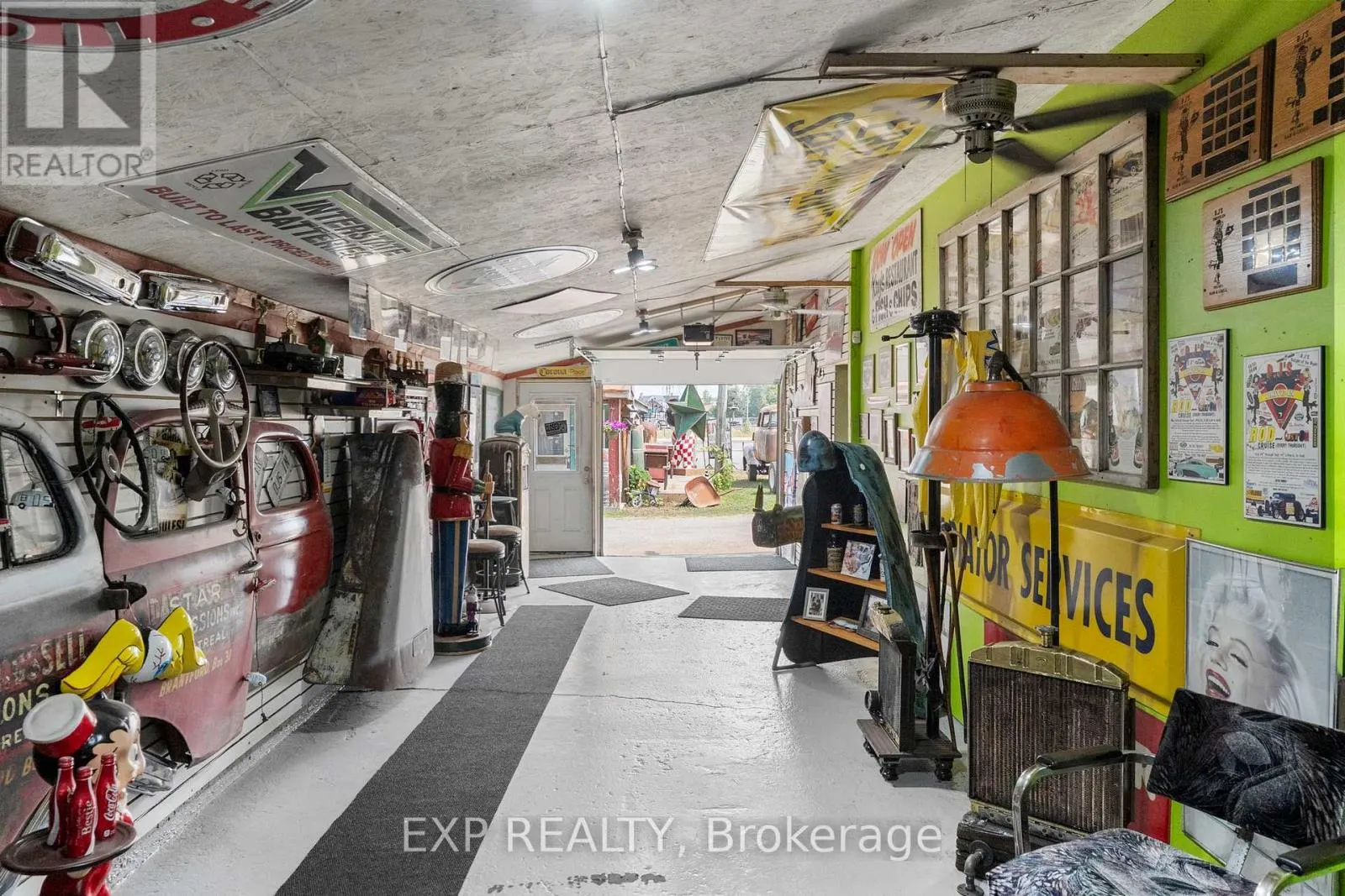 5514 HIGHWAY 11 SOUTH, R R 1