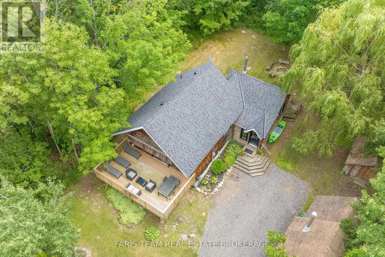 457 SILVER BIRCH DRIVE