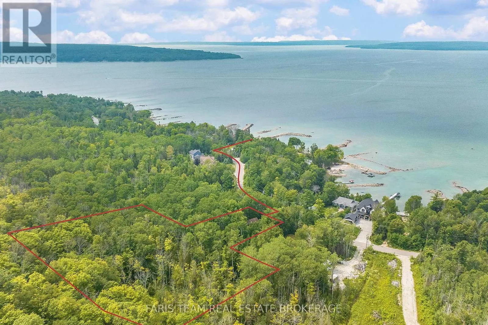 457 SILVER BIRCH DRIVE
