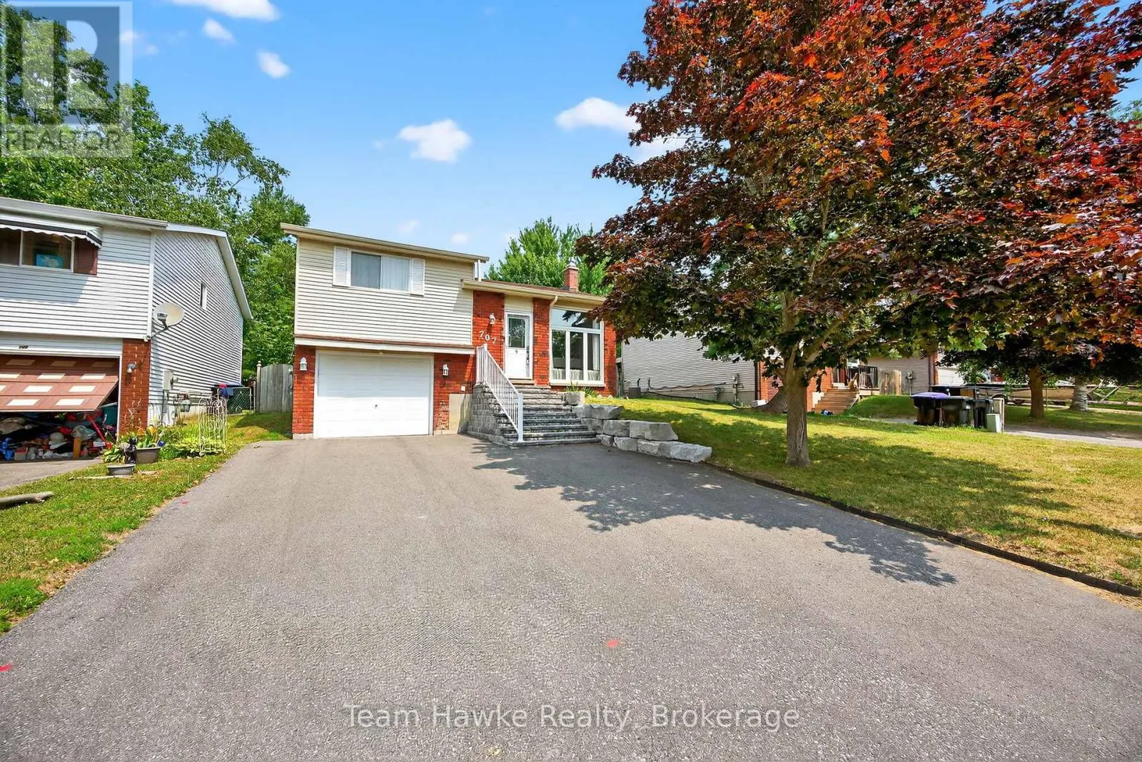 707 ALGONQUIN DRIVE