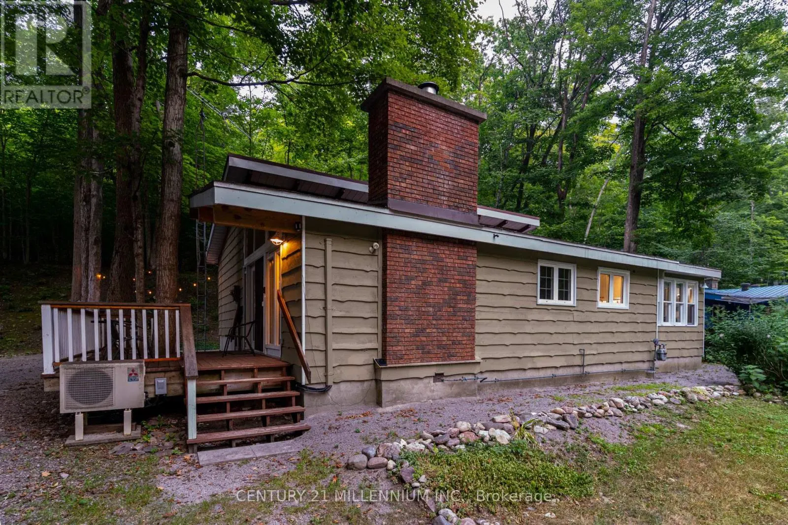 105 SILVER BIRCH DRIVE