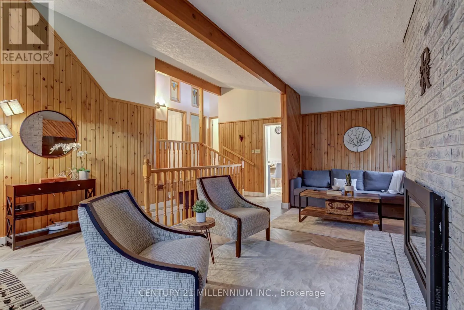105 SILVER BIRCH DRIVE