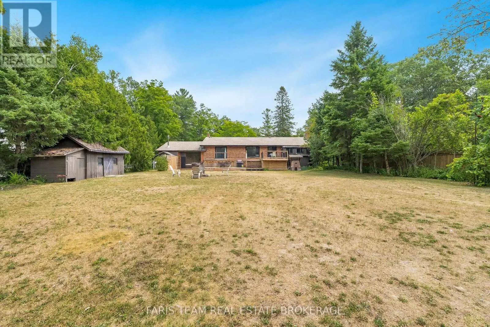 256 KNOX ROAD E