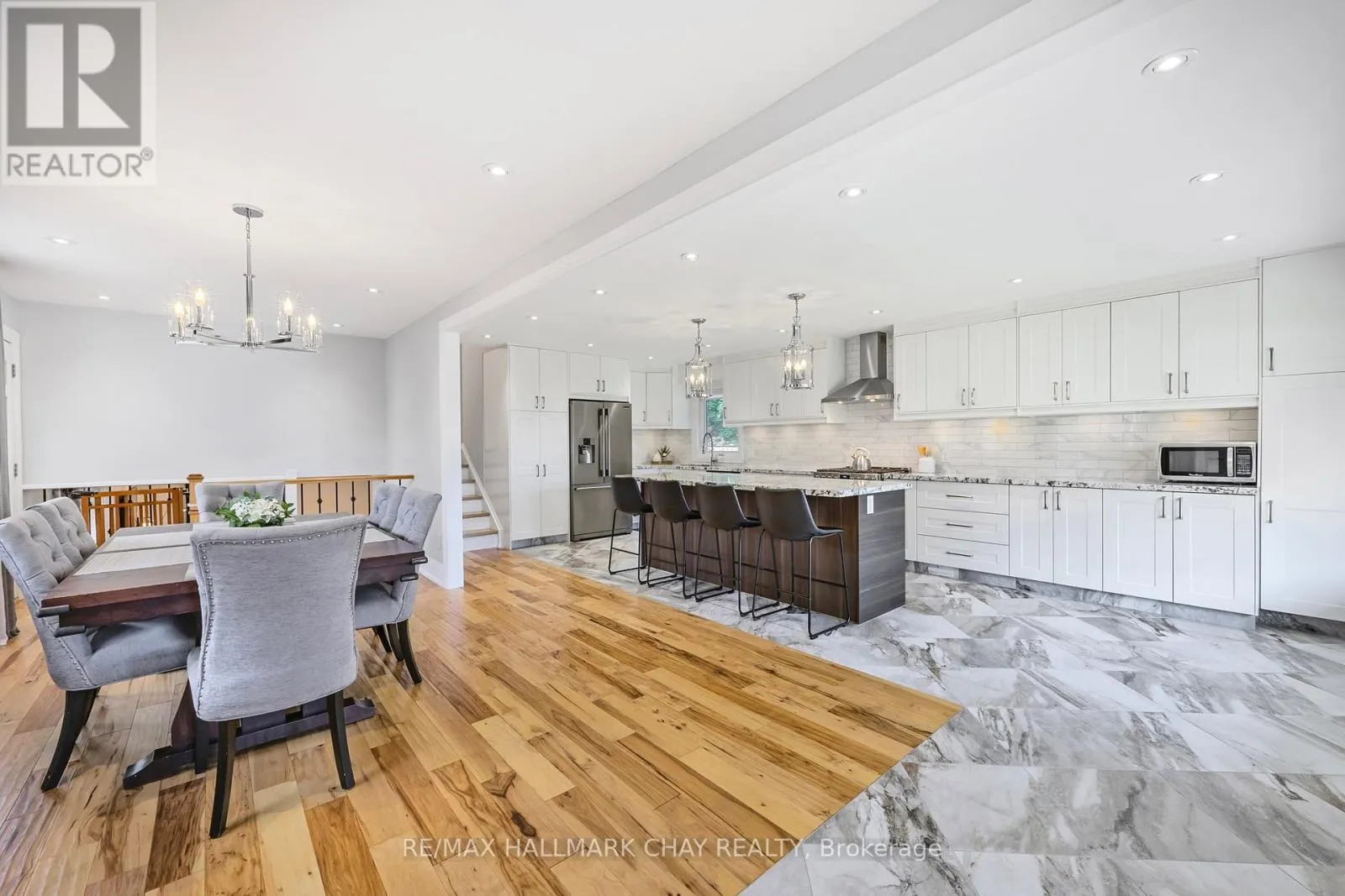 51 SPRINGHOME ROAD