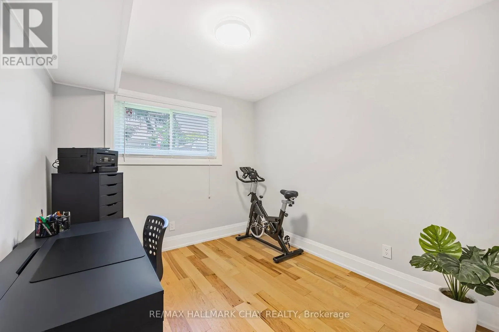 51 SPRINGHOME ROAD
