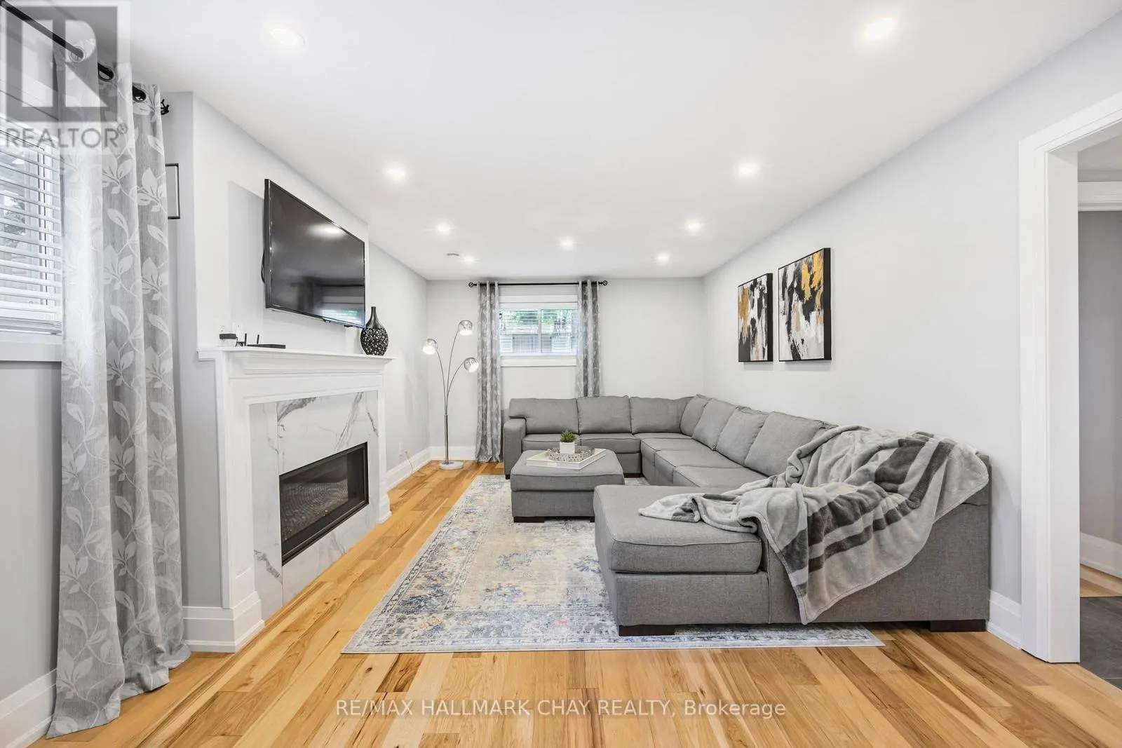 51 SPRINGHOME ROAD