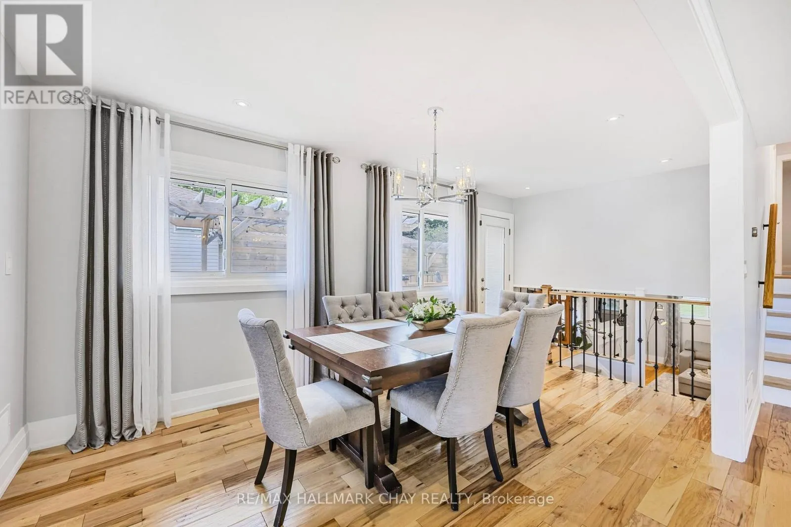 51 SPRINGHOME ROAD