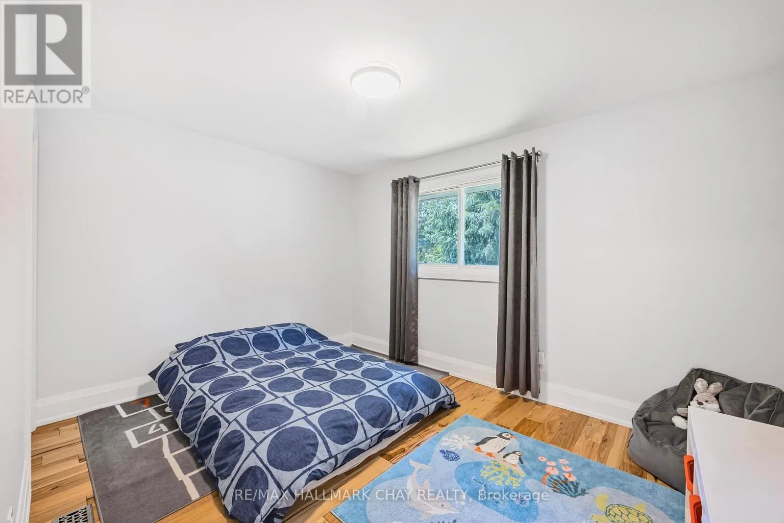 51 SPRINGHOME ROAD