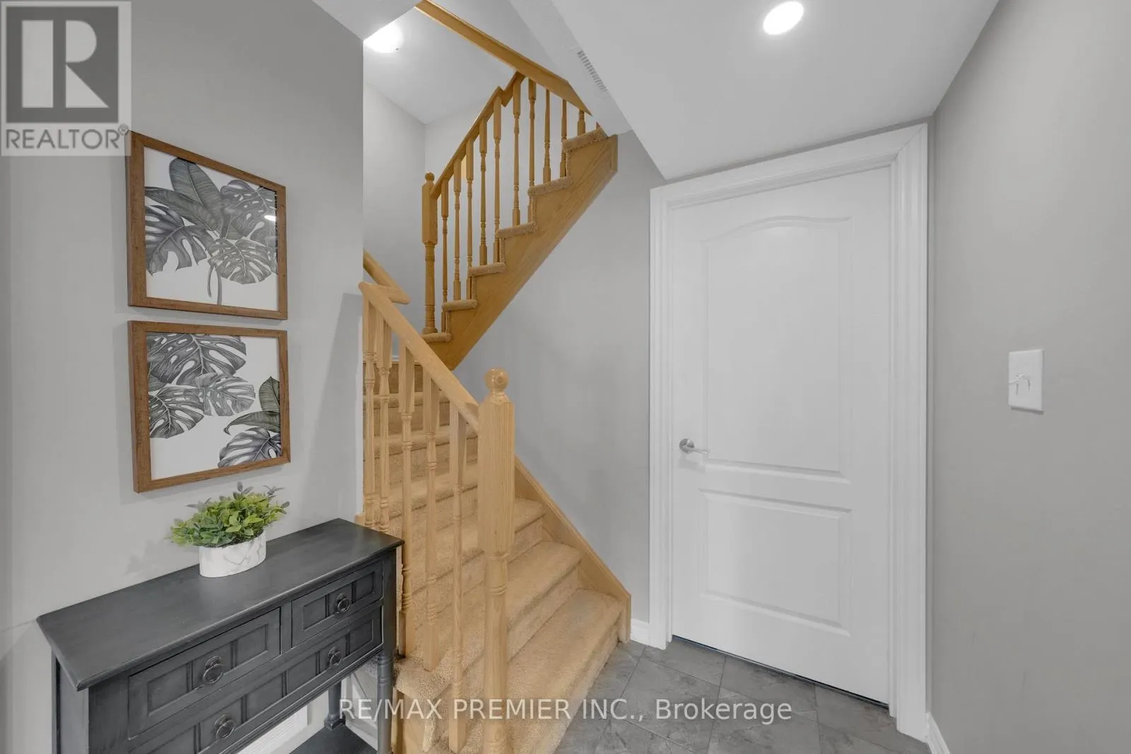 48 ANDEAN LANE
