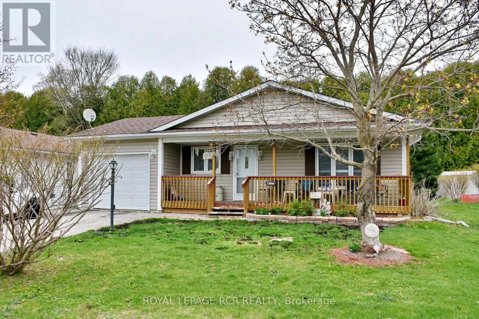 9 INDIANA AVENUE