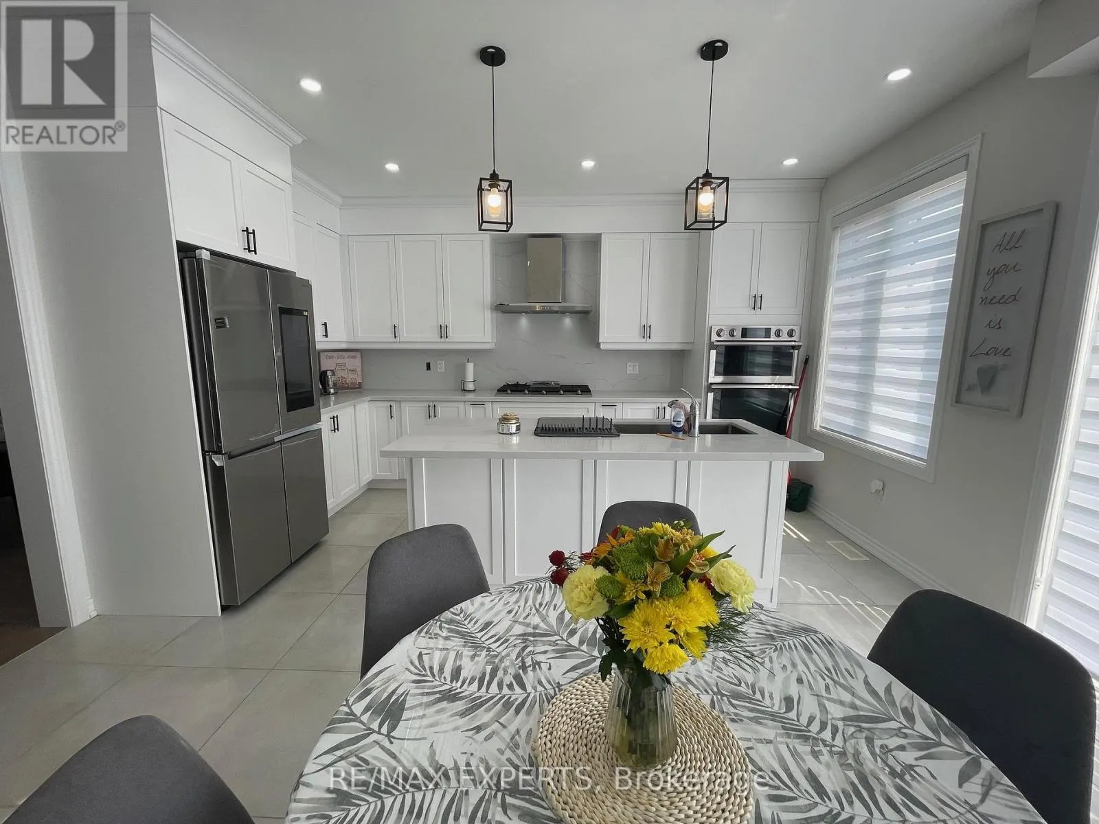 24 DEL RAY CRESCENT