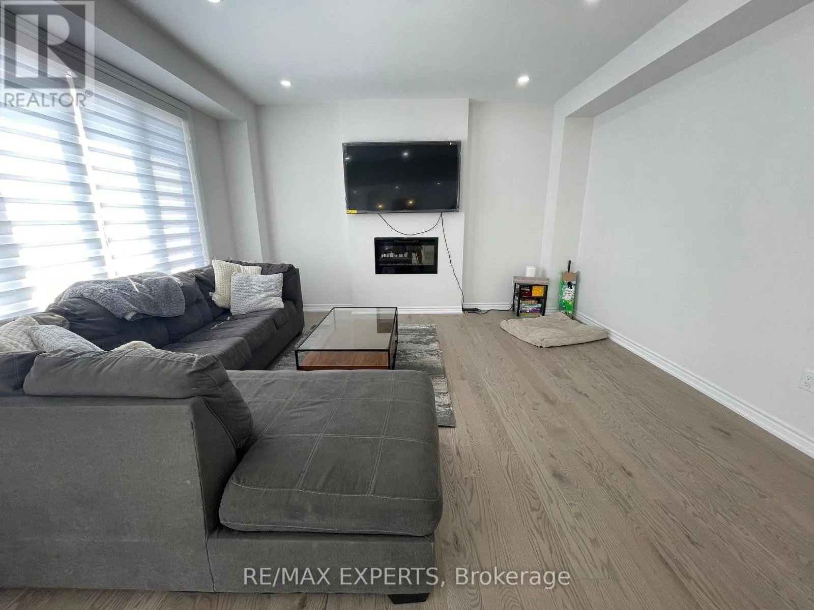 24 DEL RAY CRESCENT