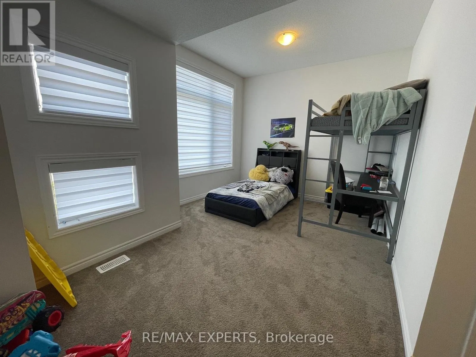 24 DEL RAY CRESCENT