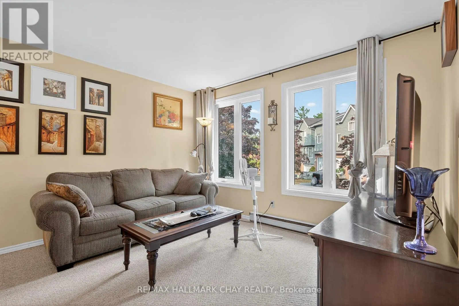 10 - 10 BAKER STREET