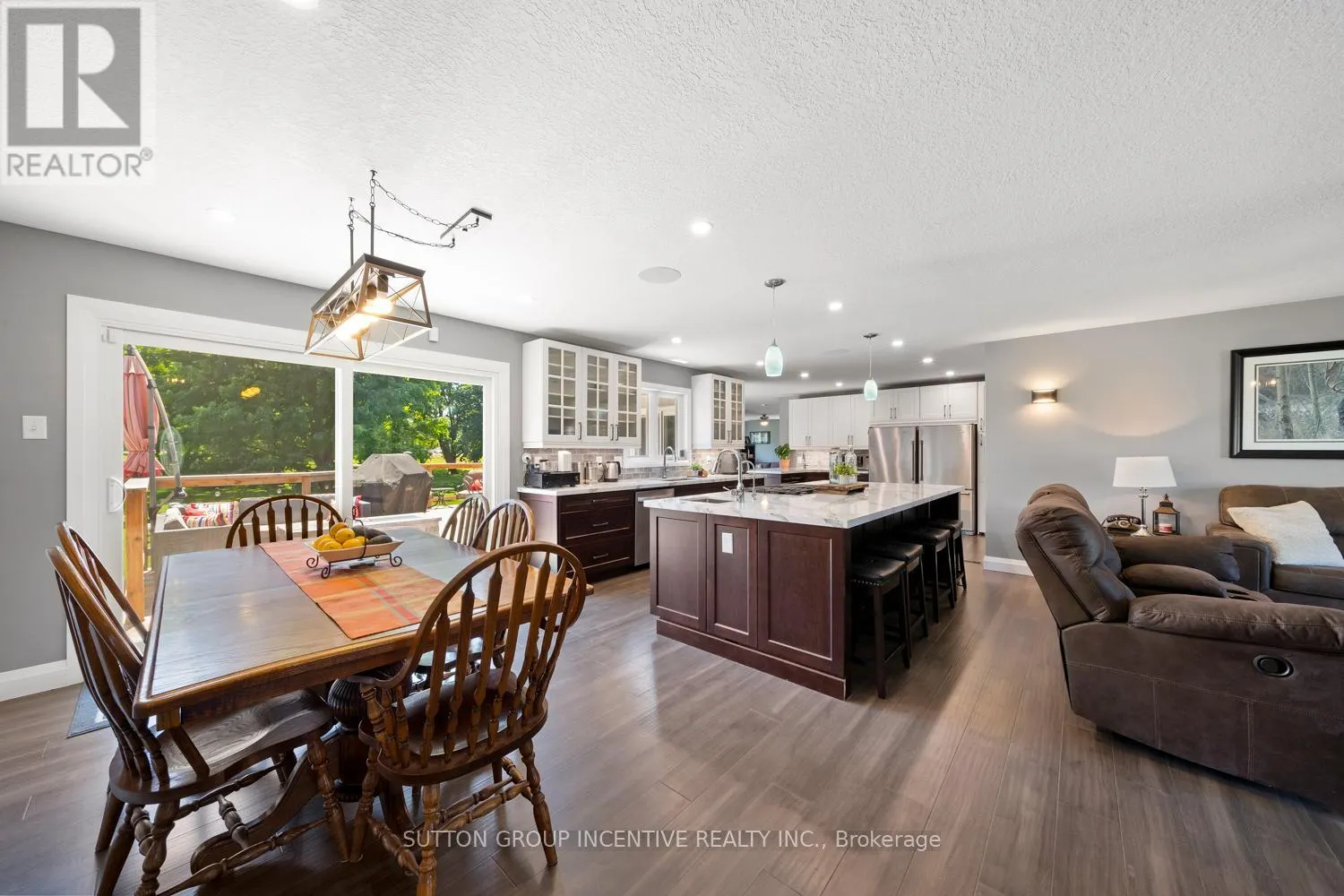 1277 SUNNIDALE ROAD